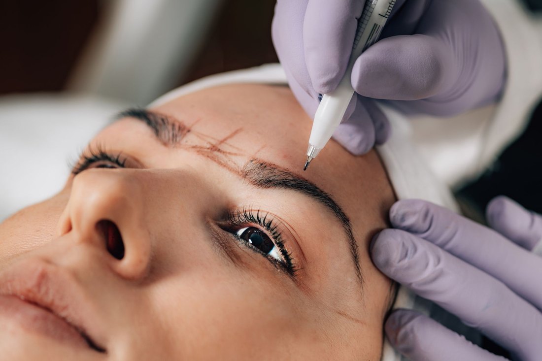 Brow Lift & Tint
